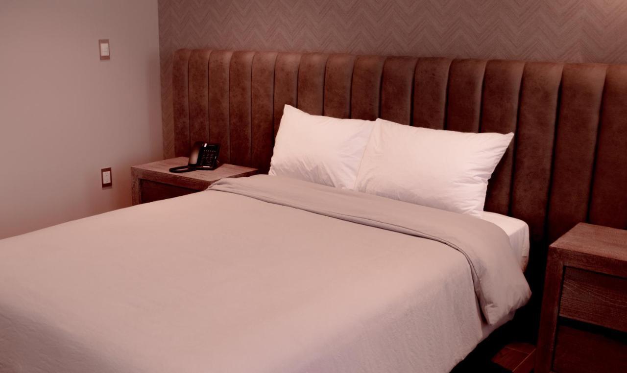 Hotel Capitalino Pachuca Екстериор снимка